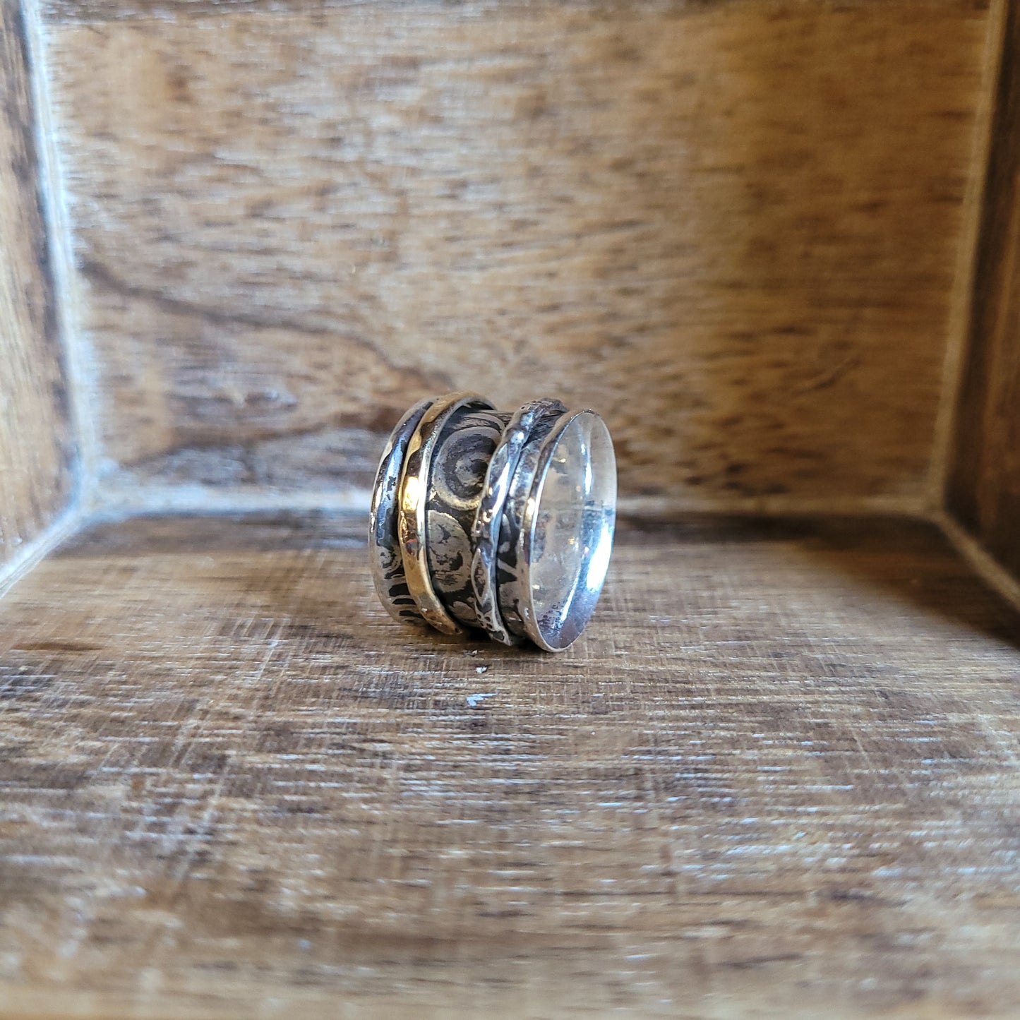 Sterling and Nordic Gold Spinner Ring (size 7)