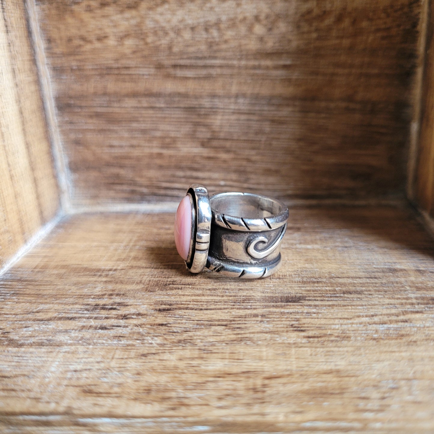 Pink Conch Shell Pinky Ring (size 5)