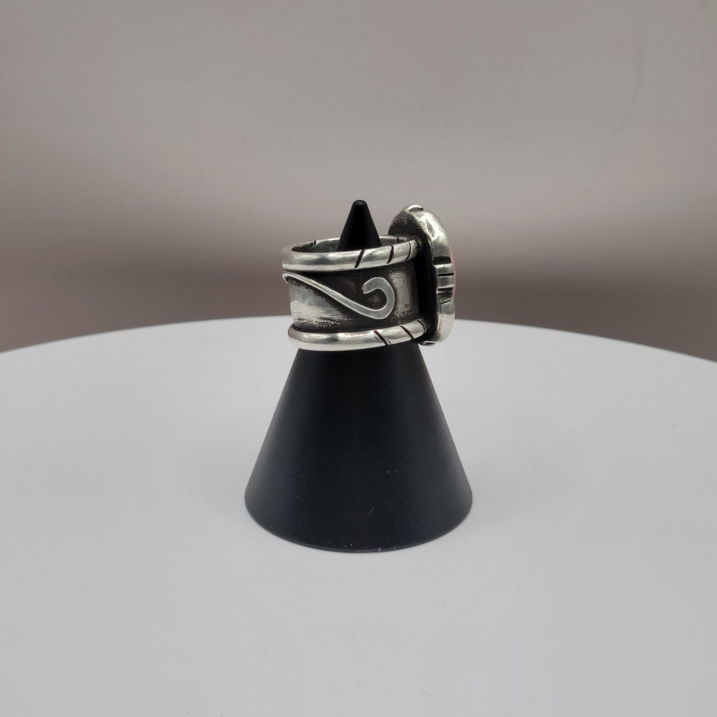 Pink Conch Shell Pinky Ring (size 5)