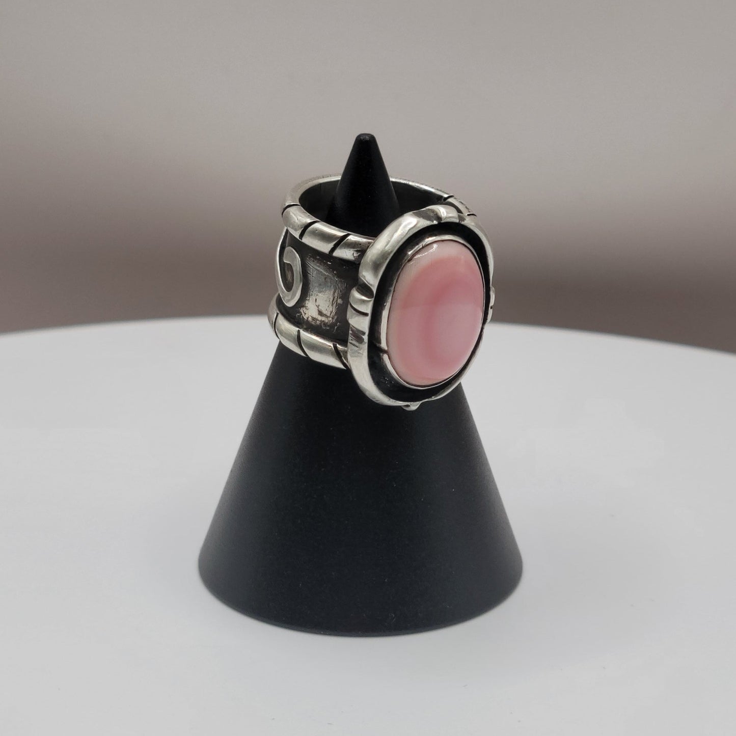 Pink Conch Shell Pinky Ring (size 5)